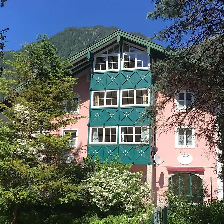 St. Georg Апартаменты